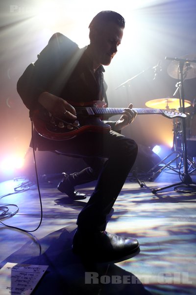 AND ALSO THE TREES - 2021-10-29 - PARIS - La Maroquinerie - Simon Huw Jones